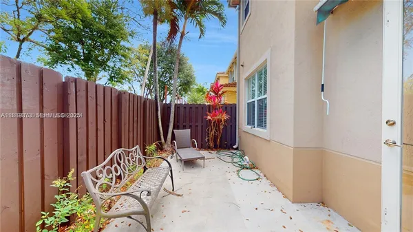 $650,000 | 12281 Southwest 121st Terrace, Miami, FL 33186