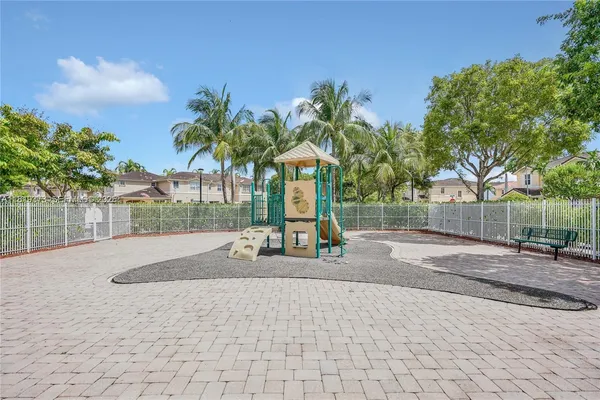 $650,000 | 12281 Southwest 121st Terrace, Miami, FL 33186