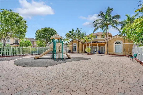 $650,000 | 12281 Southwest 121st Terrace, Miami, FL 33186