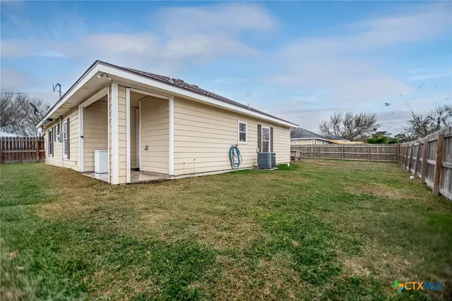 $234,900 | 231 Oleander Avenue, Tivoli, TX 77990