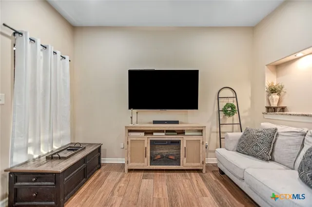 $234,900 | 231 Oleander Avenue, Tivoli, TX 77990