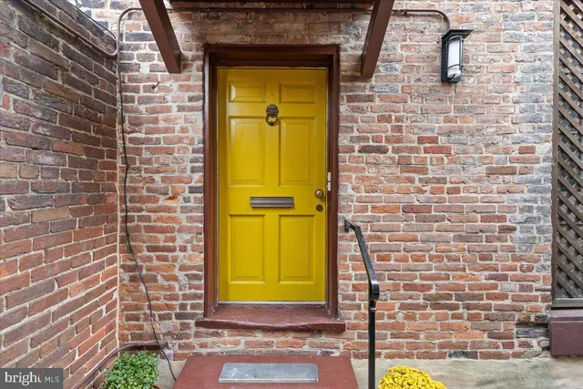 $2,950,000 | 113 North Fairfax Street, Alexandria, VA 22314