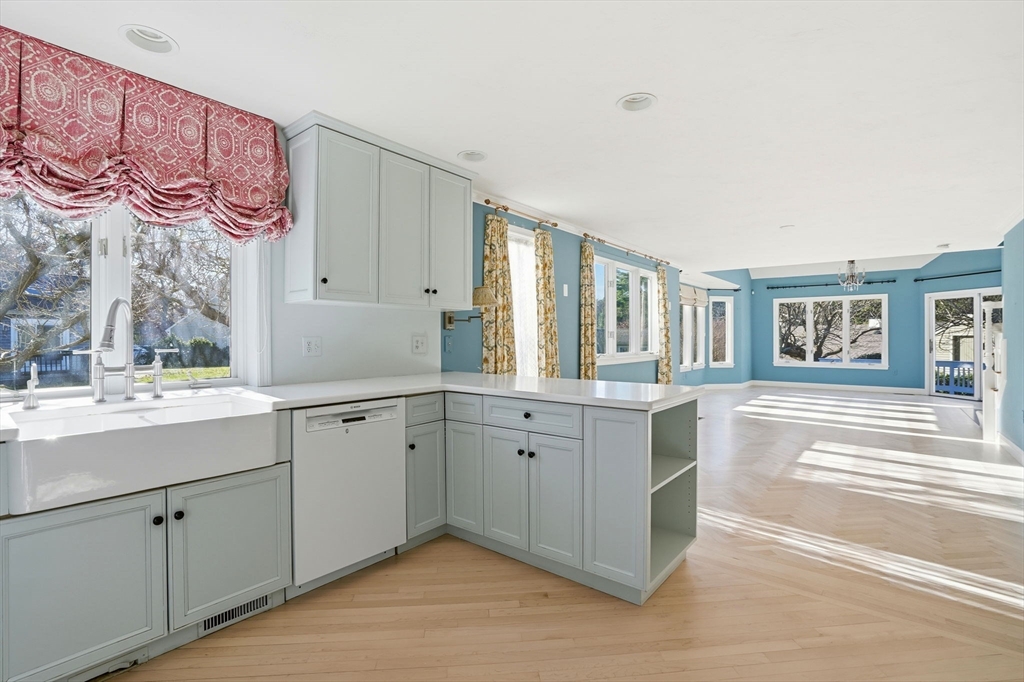 77 Tussock Brook Road, Unit 77 Duxbury, MA 02332 - Photo 14 of 39