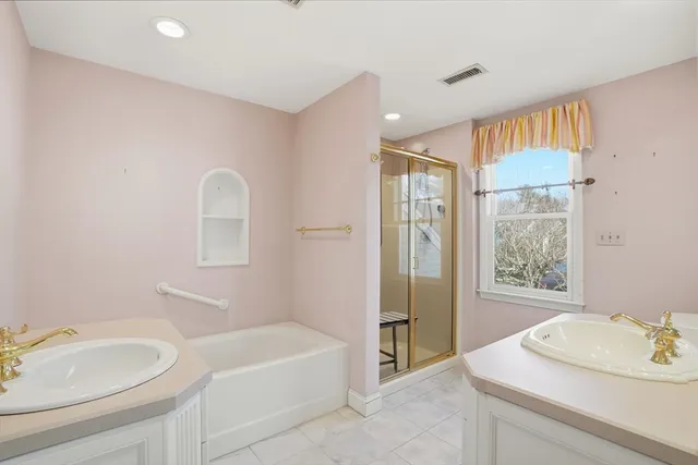 $749,000 | 77 Tussock Brook Road, Unit 77, Duxbury, MA 02332