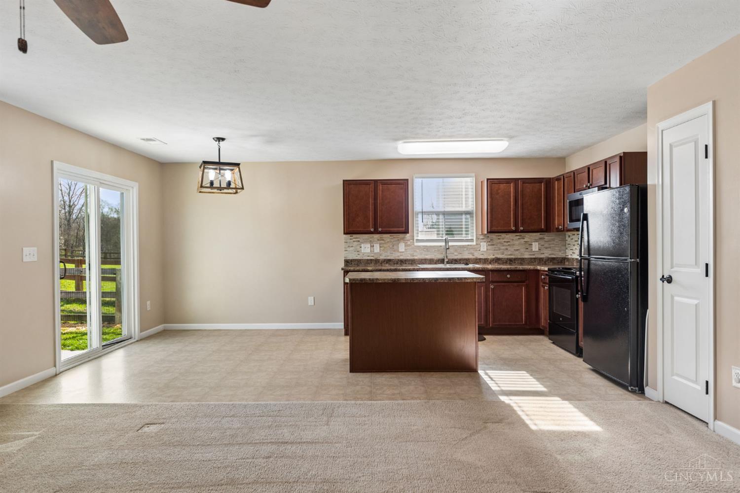 108 Wooded Ridge Drive Amelia, OH 45102 - Photo 13 of 30