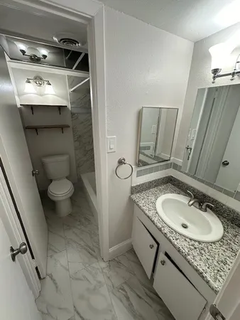 $1,295 | 3400 Timmons Lane, Unit 24, Houston, TX 77027