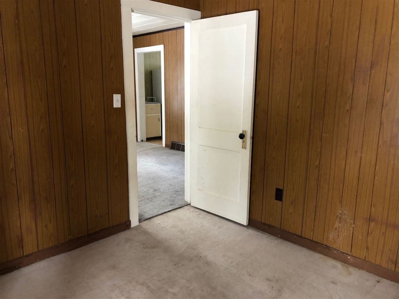 9247 High Road Roscommon, MI 48653 - Photo 11 of 21 Gallery Image 11