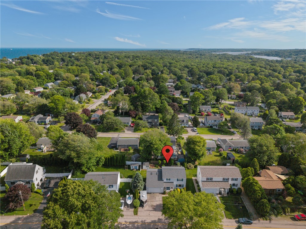 40 Conanicus Road Narragansett, RI 02882 - Photo 5 of 49