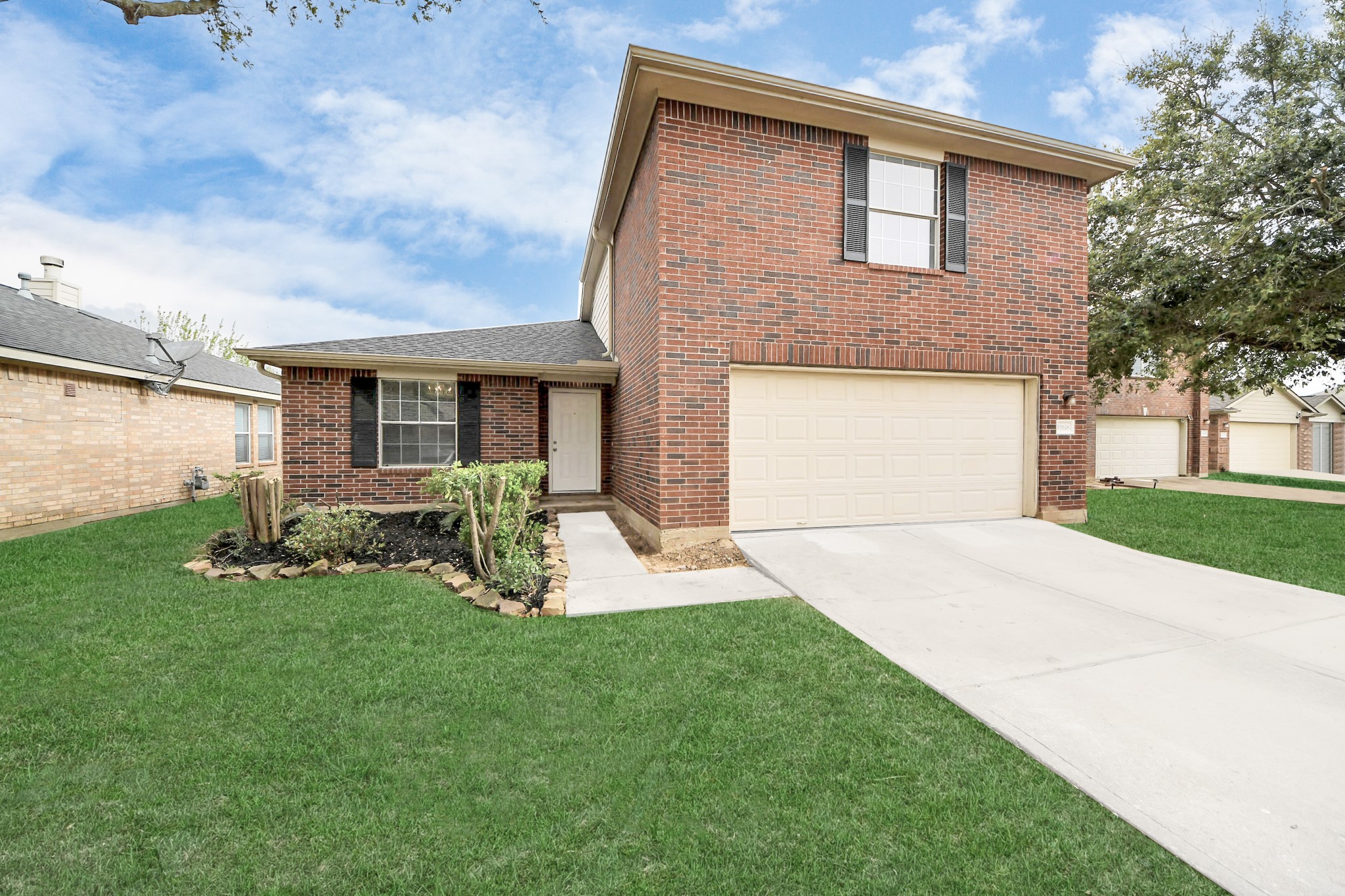 19618 Beachy Court Katy, TX 77449 - Photo 2 of 33 A different angle, but the same great style!