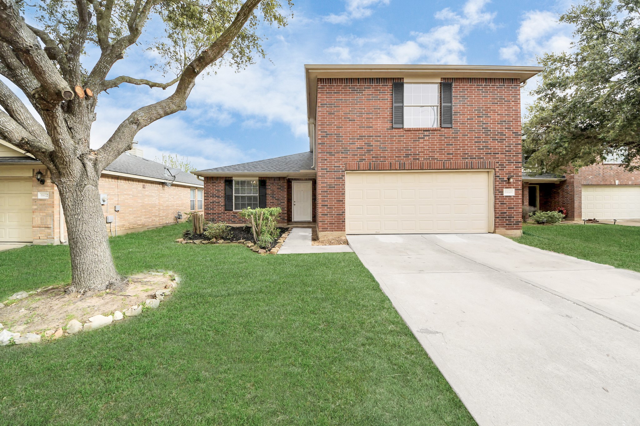 19618 Beachy Court Katy, TX 77449 - Photo 3 of 33 The inviting exterior sets the tone for a cozy and stylish living space. Come take a look!