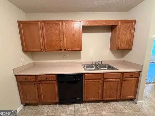 $1,995 | 5196 Tew Lane Southwest, Covington, GA 30014