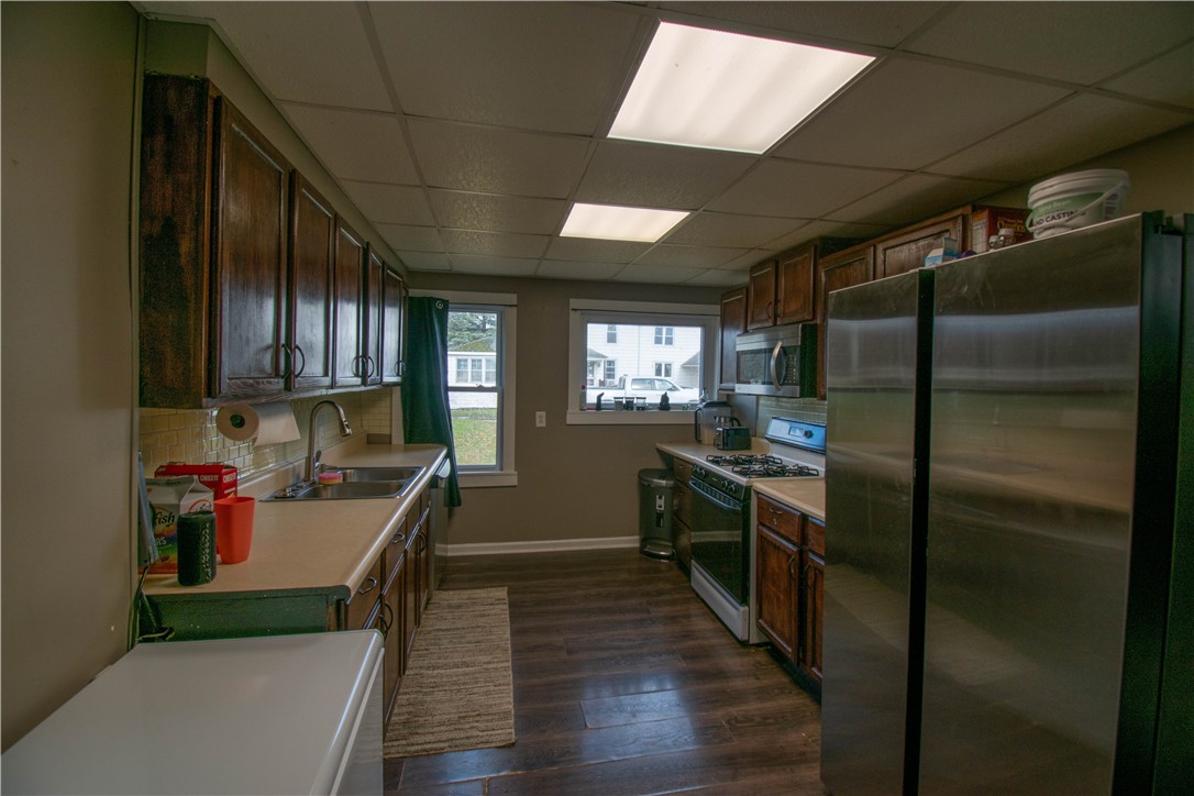 54 Center Street Waterloo, NY 13165 - Photo 16 of 46