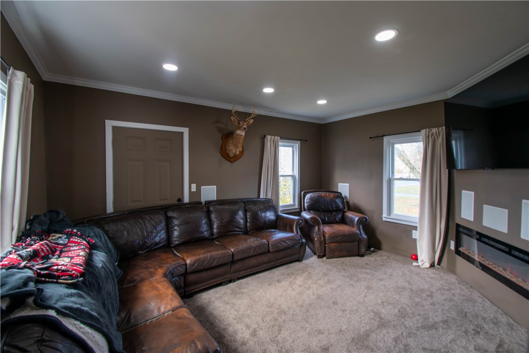 54 Center Street Waterloo, NY 13165 - Photo 24 of 46