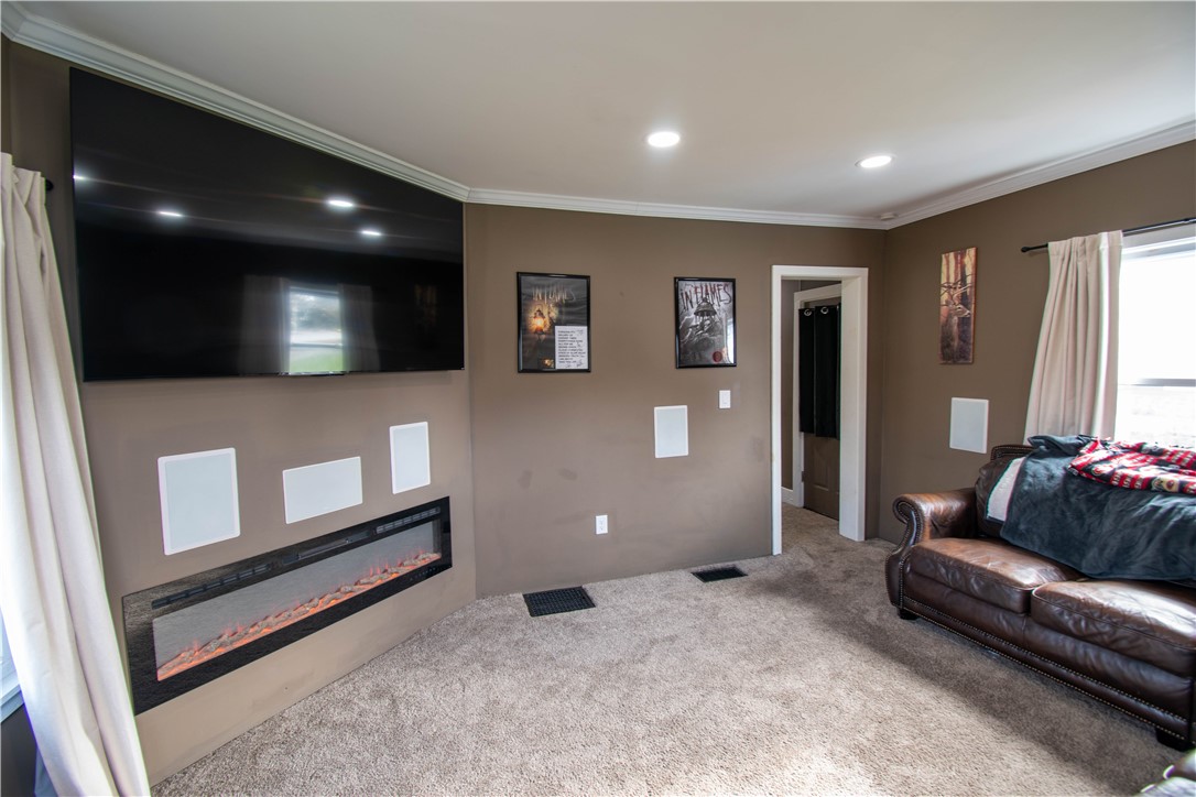 54 Center Street Waterloo, NY 13165 - Photo 27 of 46