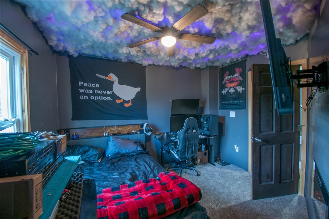 54 Center Street Waterloo, NY 13165 - Photo 28 of 46