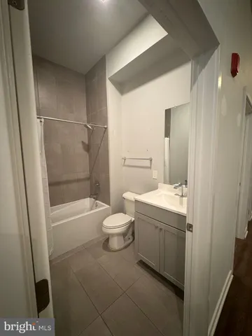 $1,750 | 311 West Main Street, Lansdale, PA 19446