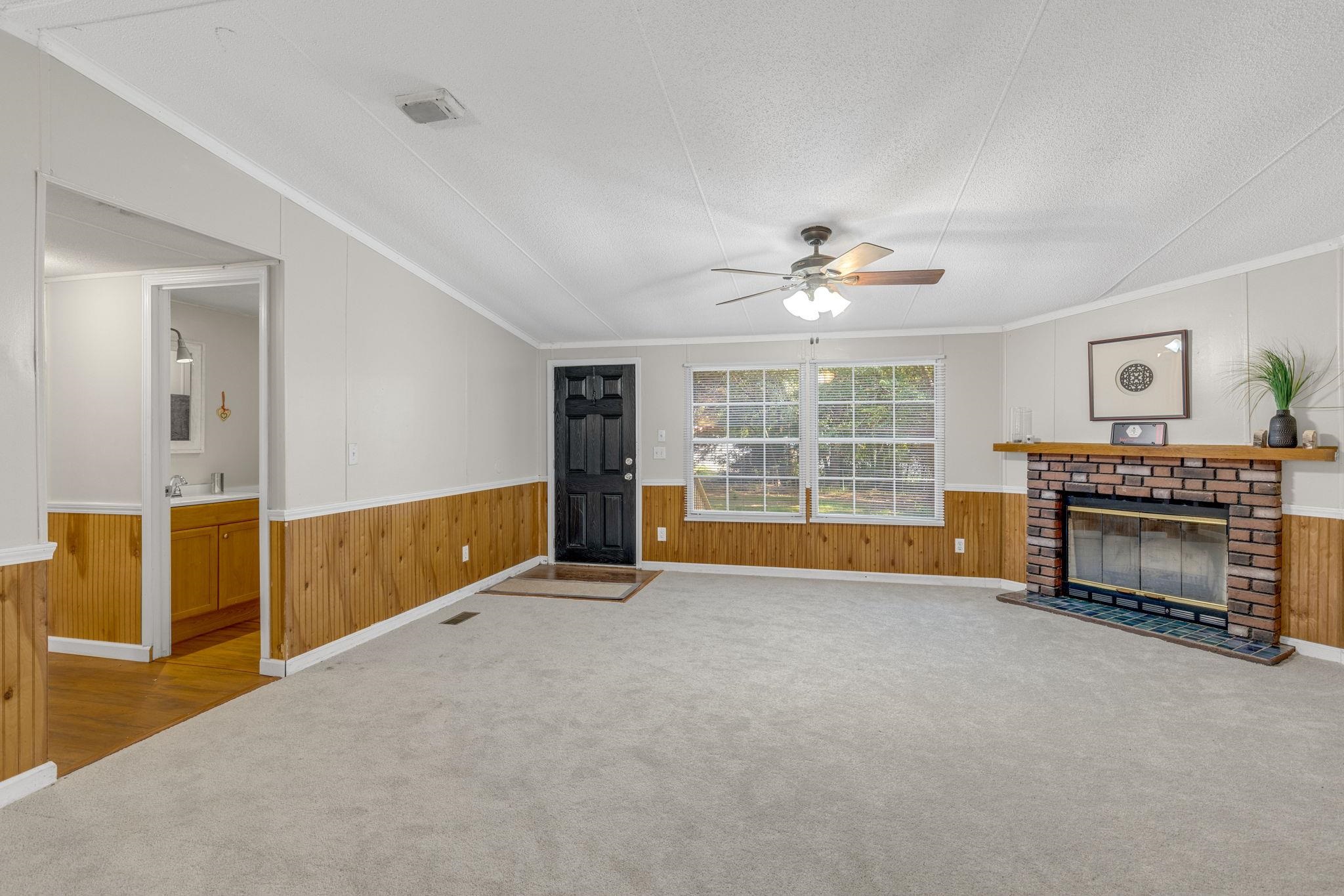 440 Shaw Road Roebuck, SC 29376 - Photo 8 of 36
