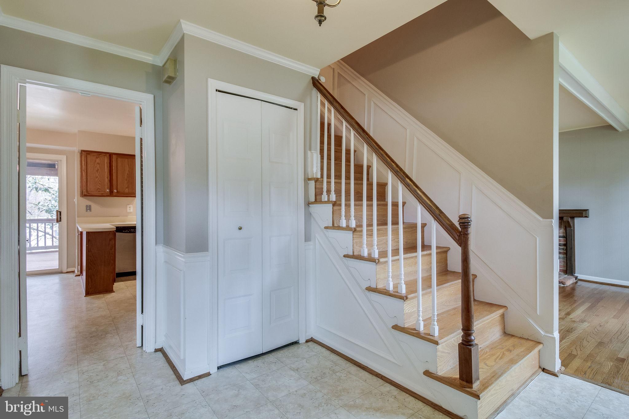 8610 Powder Horn Road Springfield, VA 22152 - Photo 30 of 65