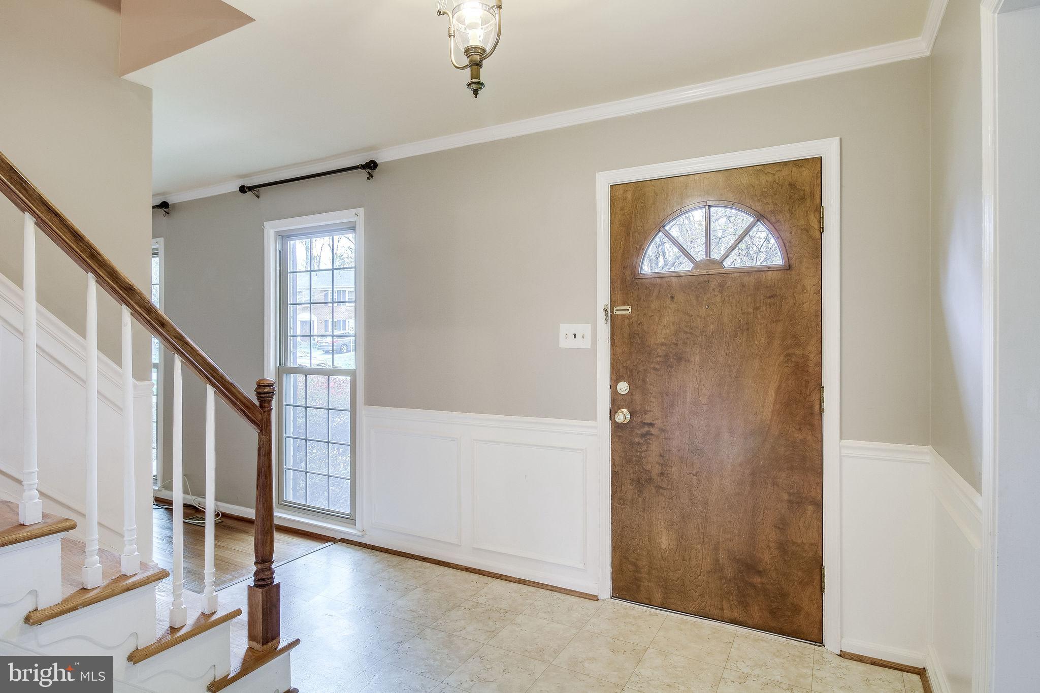 8610 Powder Horn Road Springfield, VA 22152 - Photo 4 of 65