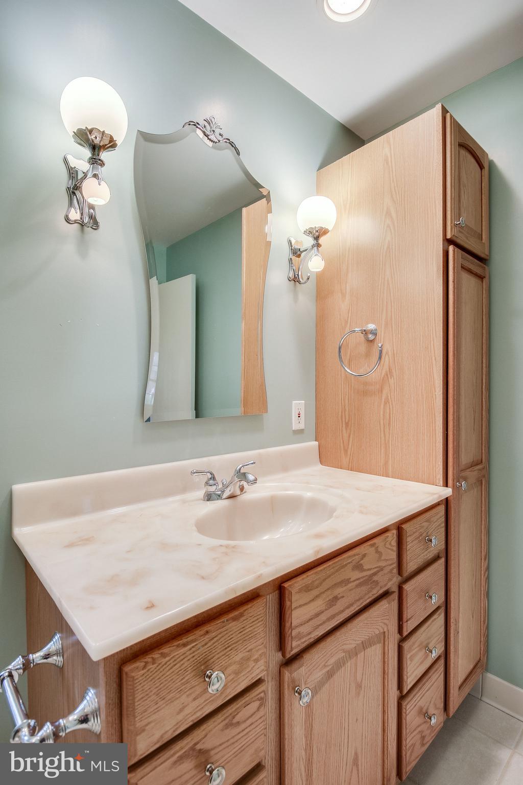 8610 Powder Horn Road Springfield, VA 22152 - Photo 36 of 65