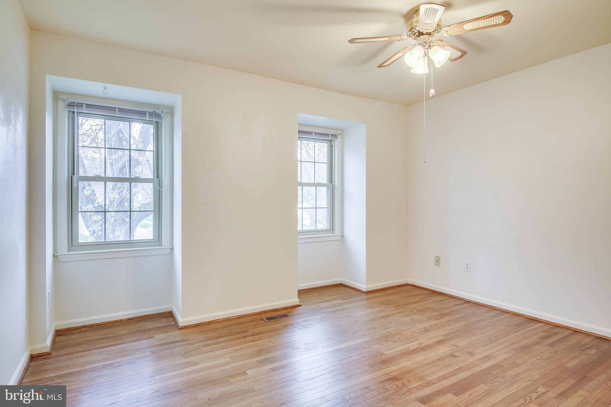 8610 Powder Horn Road Springfield, VA 22152 - Photo 39 of 65