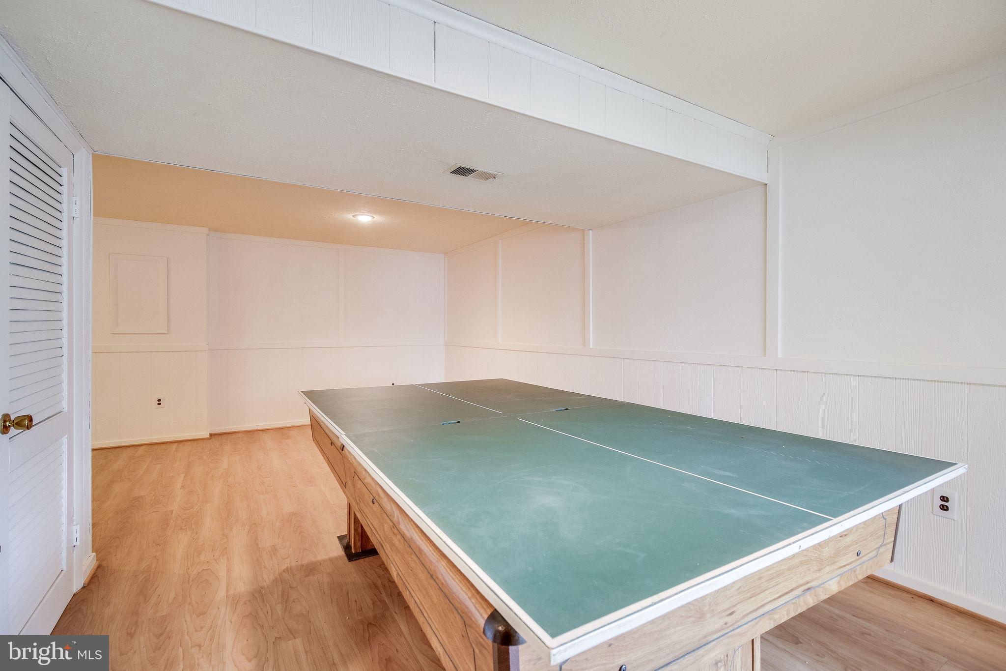 8610 Powder Horn Road Springfield, VA 22152 - Photo 49 of 65