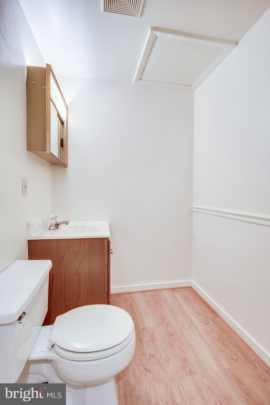 8610 Powder Horn Road Springfield, VA 22152 - Photo 54 of 65