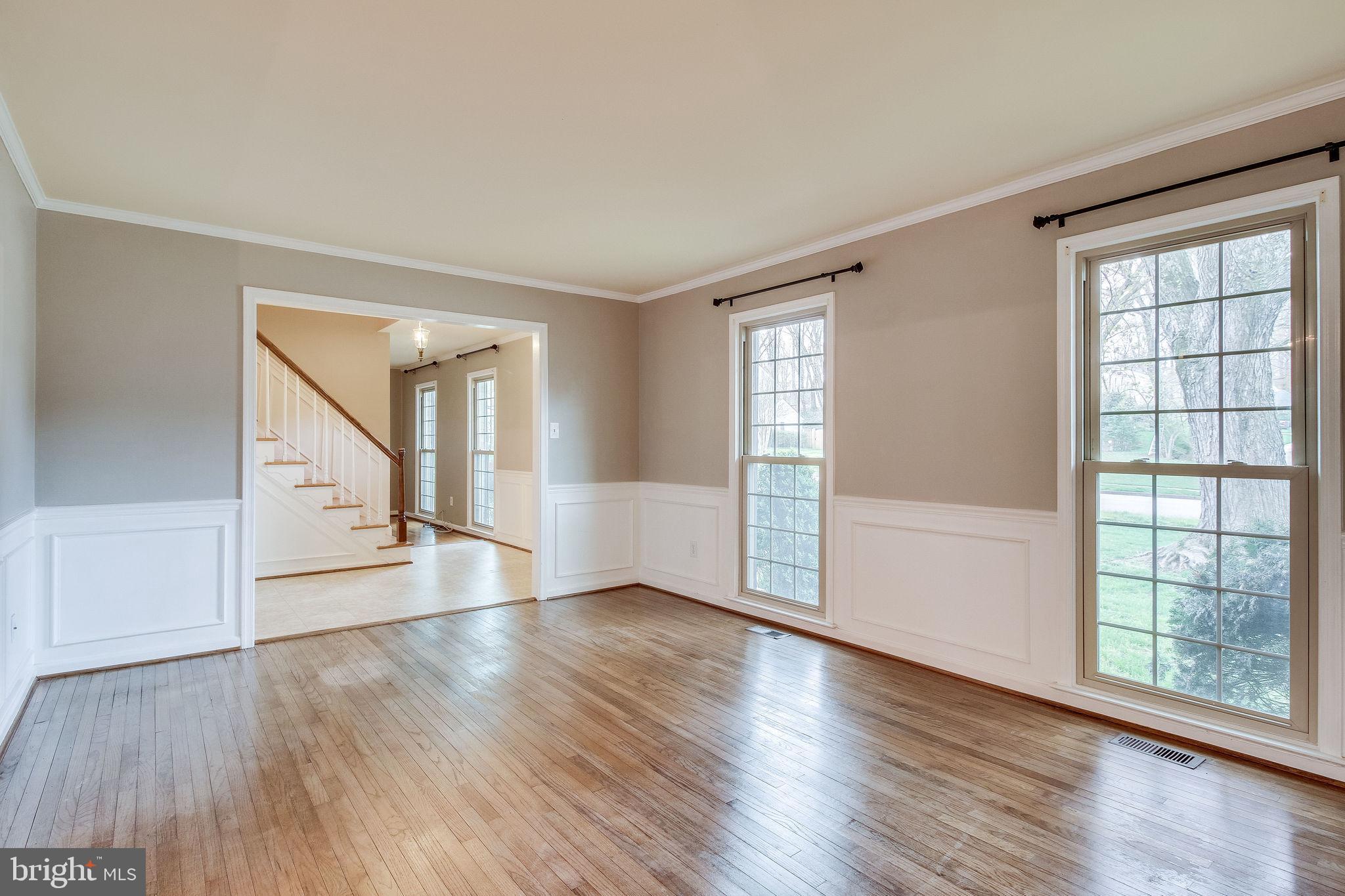 8610 Powder Horn Road Springfield, VA 22152 - Photo 7 of 65