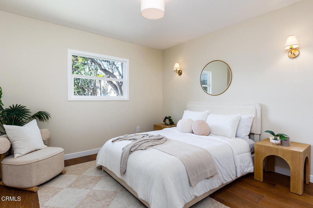 2650 Catherine Road Altadena, CA 91001 - Photo 23 of 37 a bedroom with bed and a couch