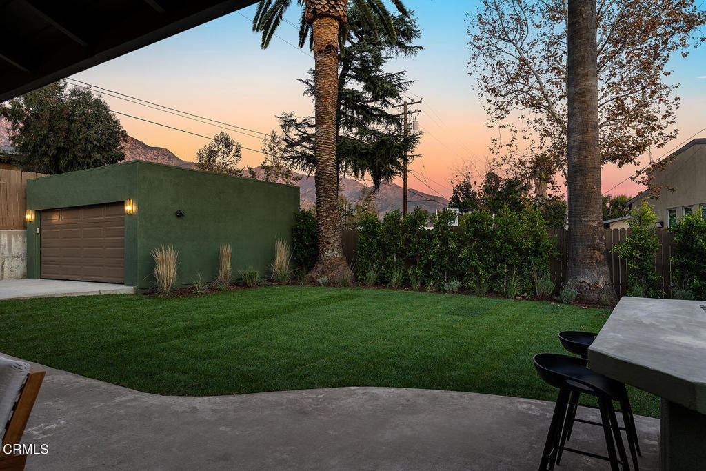 2650 Catherine Road Altadena, CA 91001 - Photo 32 of 37 a view of a backyard with a garden