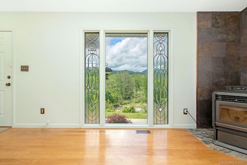 1443 Hannah Ford Road Brevard, NC 28712 - Photo 11 of 38 Gallery Image 11