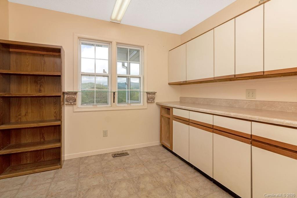 1443 Hannah Ford Road Brevard, NC 28712 - Photo 24 of 38 Gallery Image 24