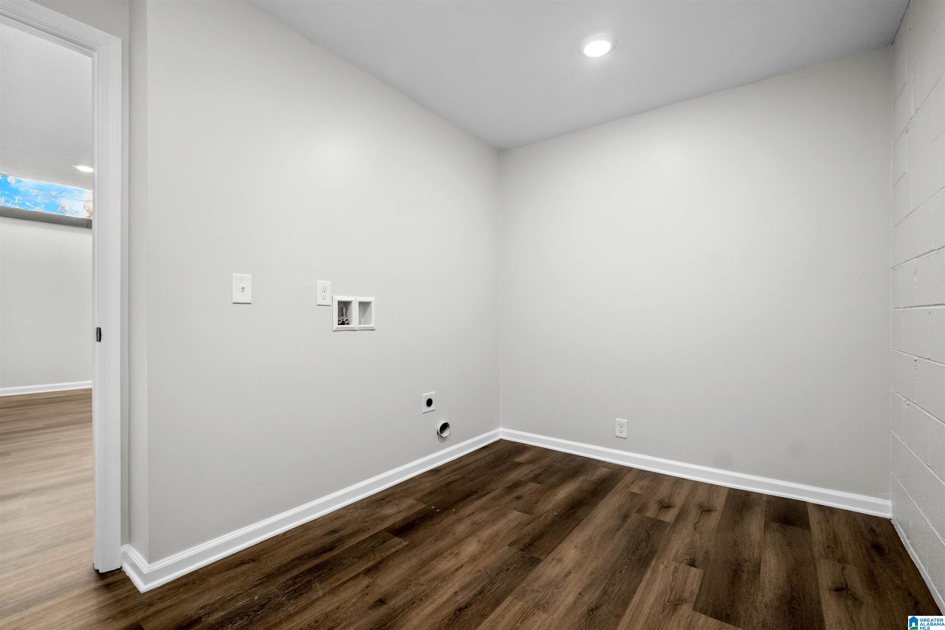 1906 Chandagreen Lane Pelham, AL 35124 - Photo 43 of 48