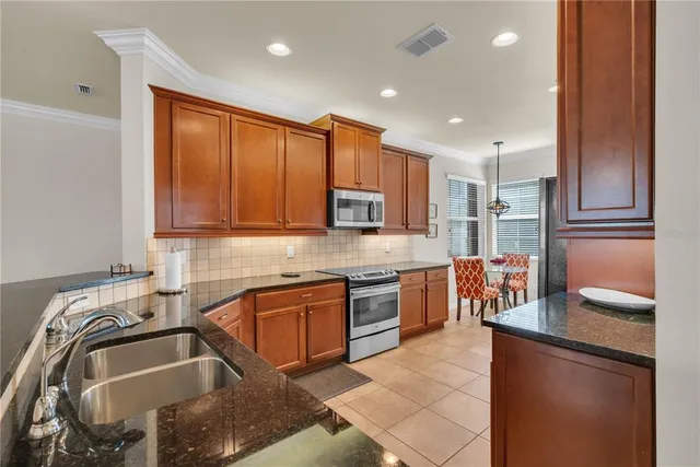 $345,000 | 15644 Aurora Lake Circle, Wimauma, FL 33598