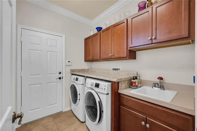 $345,000 | 15644 Aurora Lake Circle, Wimauma, FL 33598