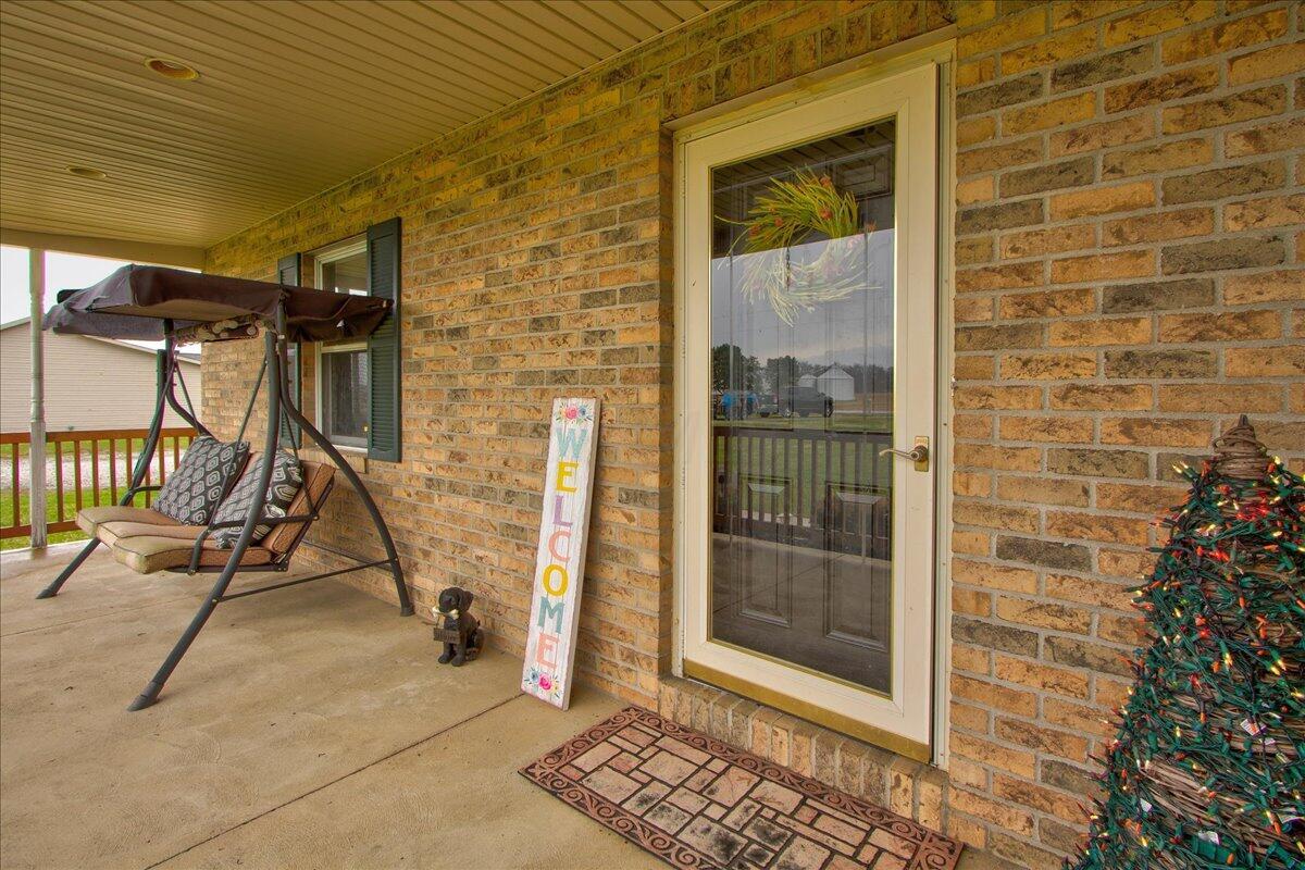 693 Lippincott Road Urbana, OH 43078 - Photo 3 of 50 03-IMG_4134_5_6