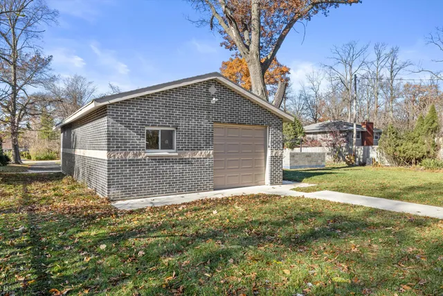 $375,000 | 2525 Green Haze Avenue, Mount Pleasant, WI 53406