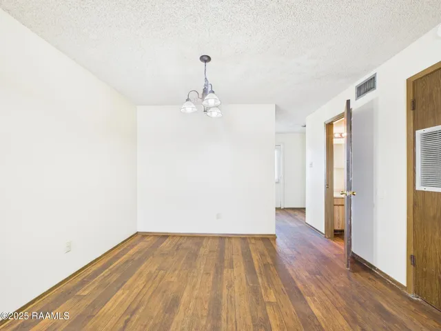 $950 | 201 High Meadows Boulevard, Unit 218, Lafayette, LA 70507