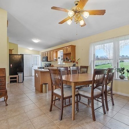 528 Wauwinet Road Barre, MA 01005 - Photo 9 of 22