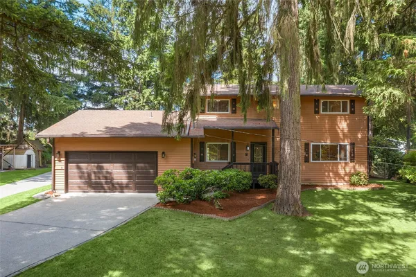 $950,000 | 14043 177th Avenue Southeast, Renton, WA 98059