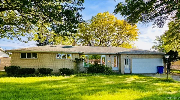 $125,000 | 37 Brian Lane, West Seneca, NY 14224