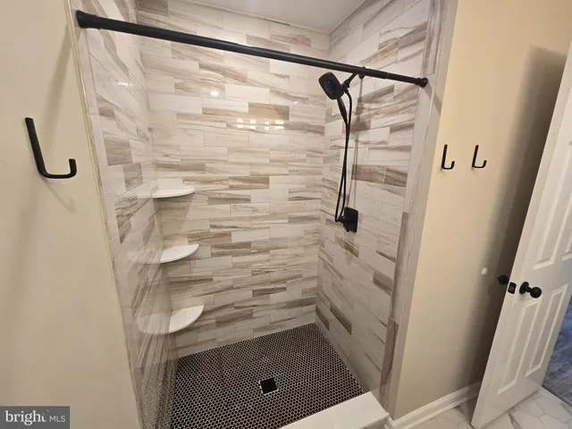 $2,100 | 2109 Jefferson Court, North Wales, PA 19454