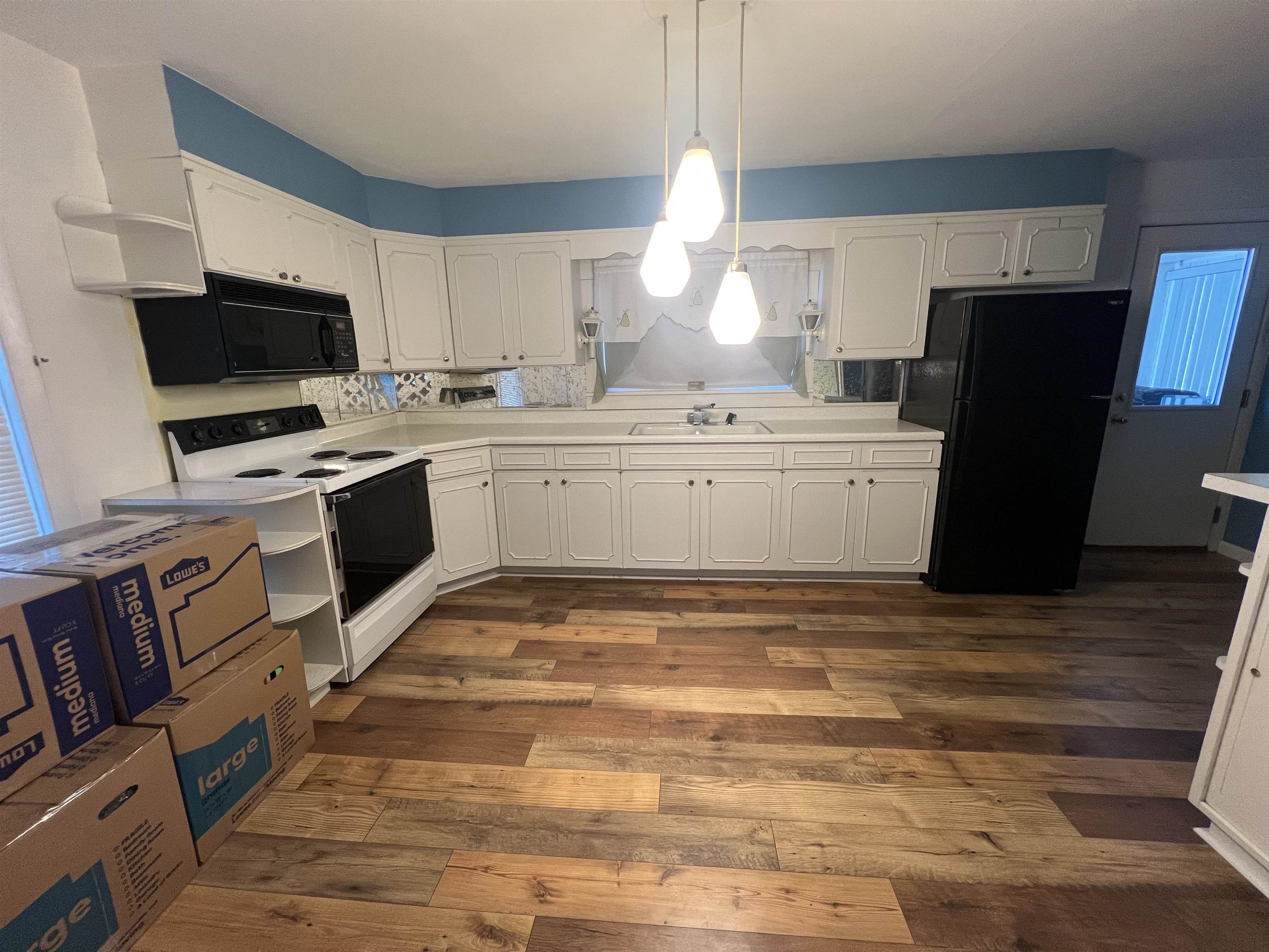 86 Elm Street Berlin, NH 03570 - Photo 21 of 50