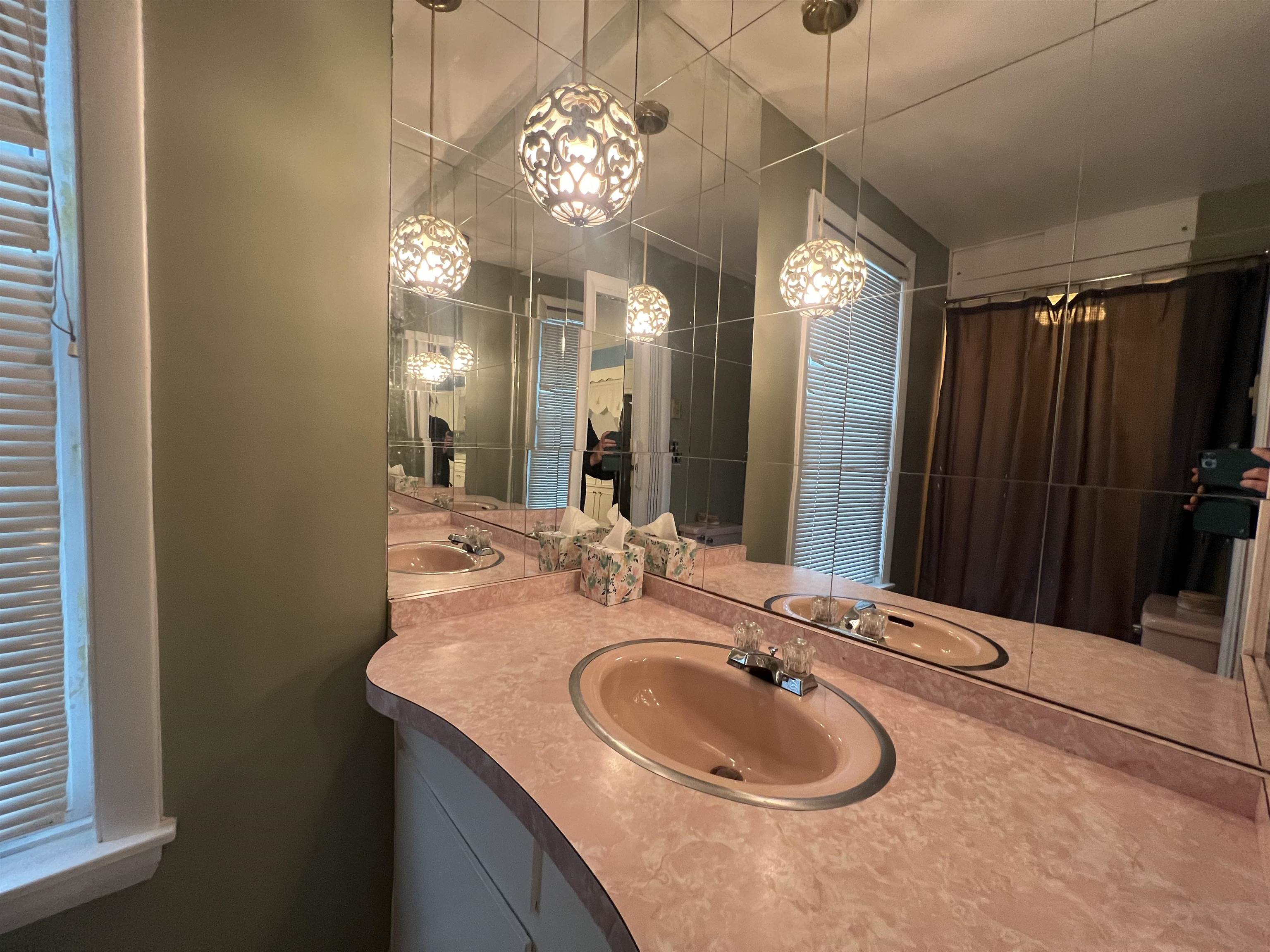 86 Elm Street Berlin, NH 03570 - Photo 27 of 50