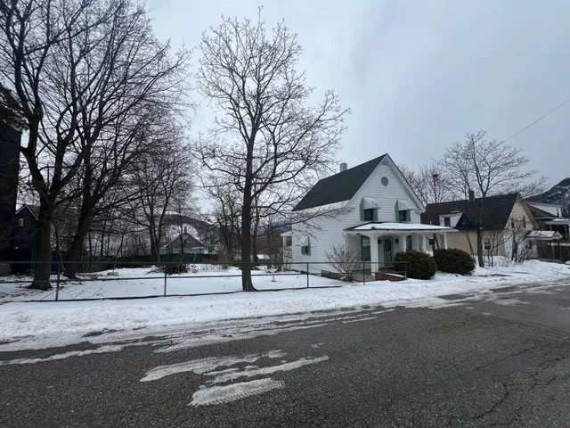 $178,000 | 86 Elm Street, Berlin, NH 03570