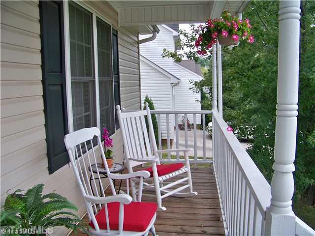 1766 Spring Path Trail Clemmons, NC 27012 - Photo 2 of 14 Entry.