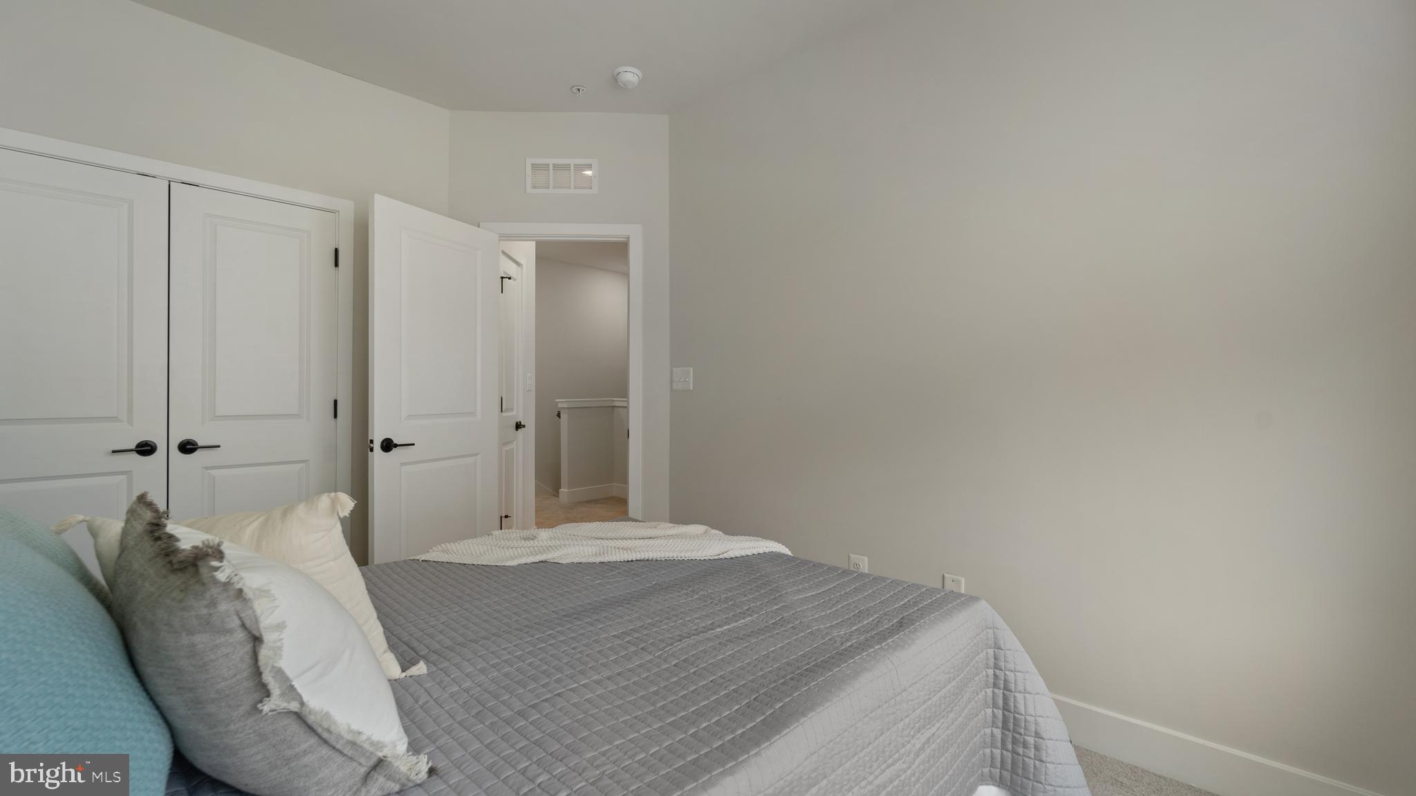 1615 Roland Heights Avenue Baltimore, MD 21211 - Photo 26 of 31