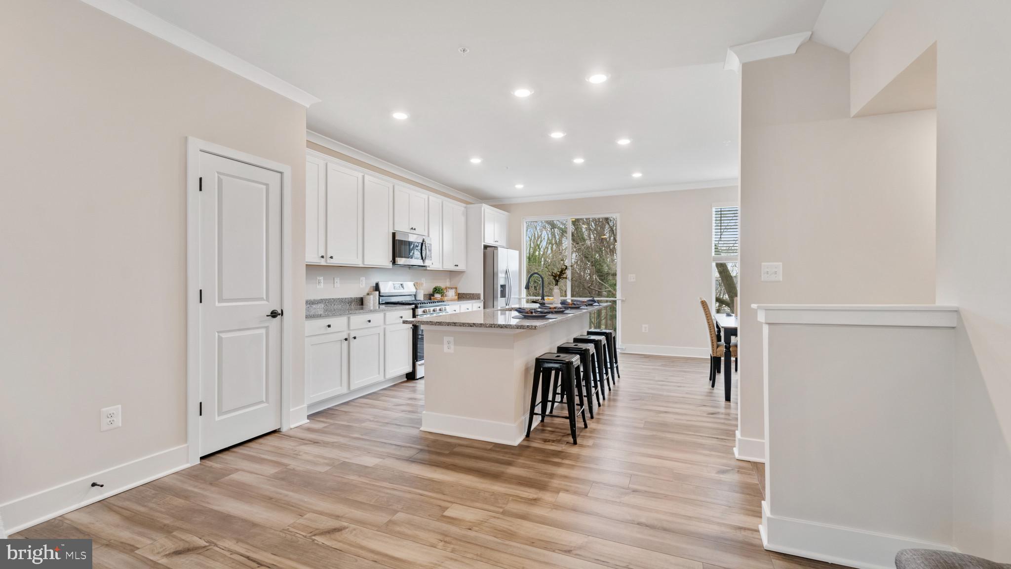 1615 Roland Heights Avenue Baltimore, MD 21211 - Photo 3 of 31