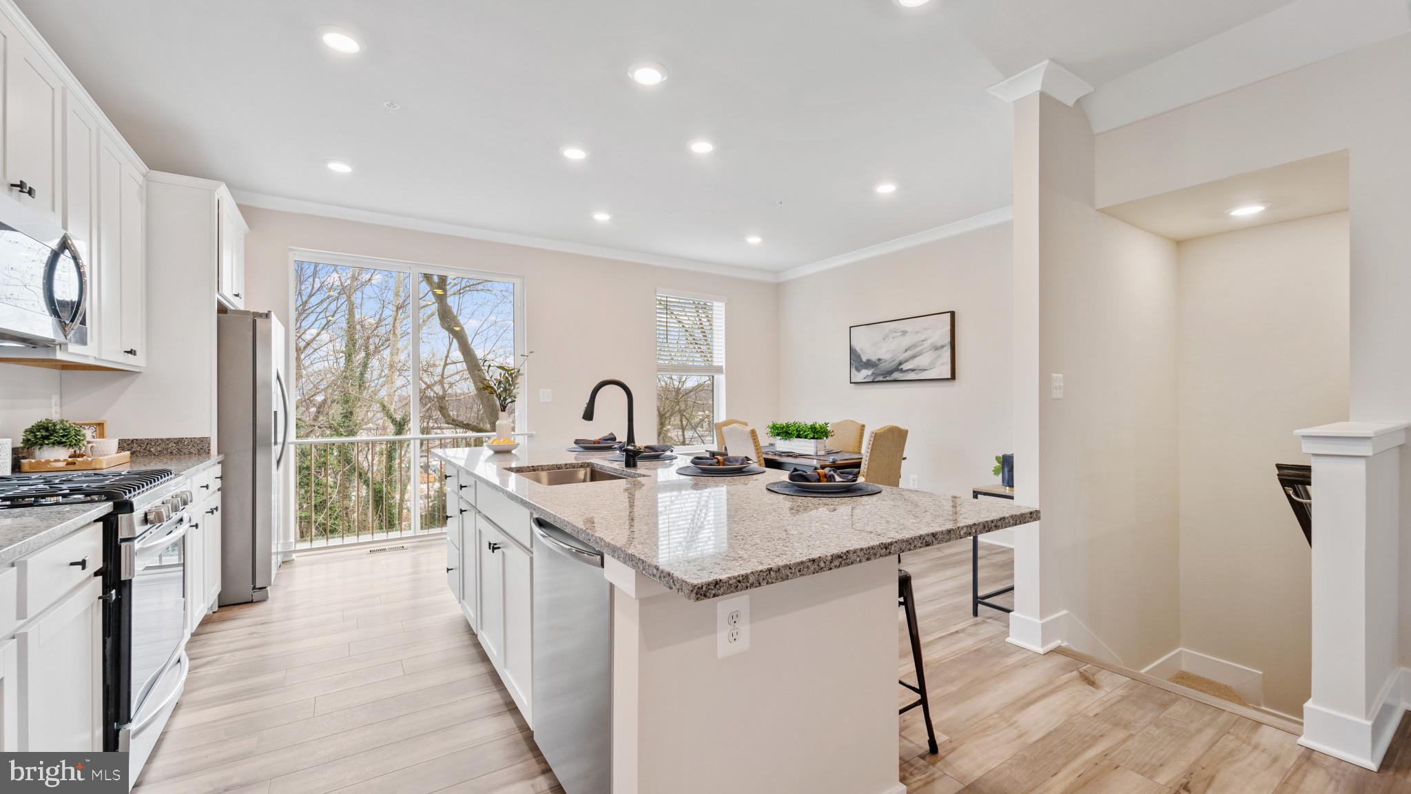 1615 Roland Heights Avenue Baltimore, MD 21211 - Photo 6 of 31