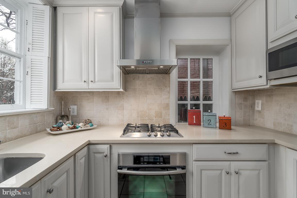 1306 34th Street Northwest Washington, DC 20007 - Photo 10 of 27 Kitchen